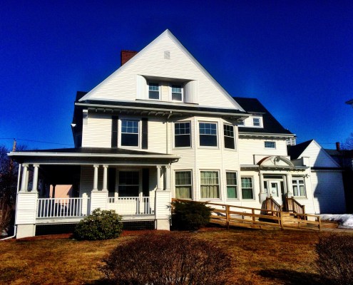 Greenfield Sober House Men's Wing │ Vanderburgh House Sober Living for Men  in Greenfield, Massachusetts - Sober House Directory